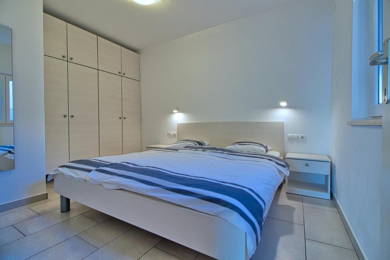Apartments Podvorac Tribalj Exterior foto